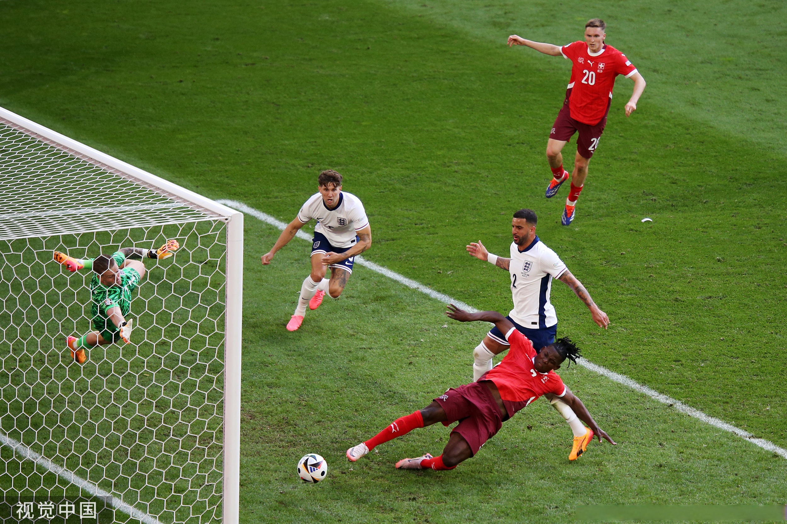 爱博体育-荷兰队在比赛中战胜葡萄牙，取得了胜利(荷兰队在比赛中战胜葡萄牙,取得了胜利吗)